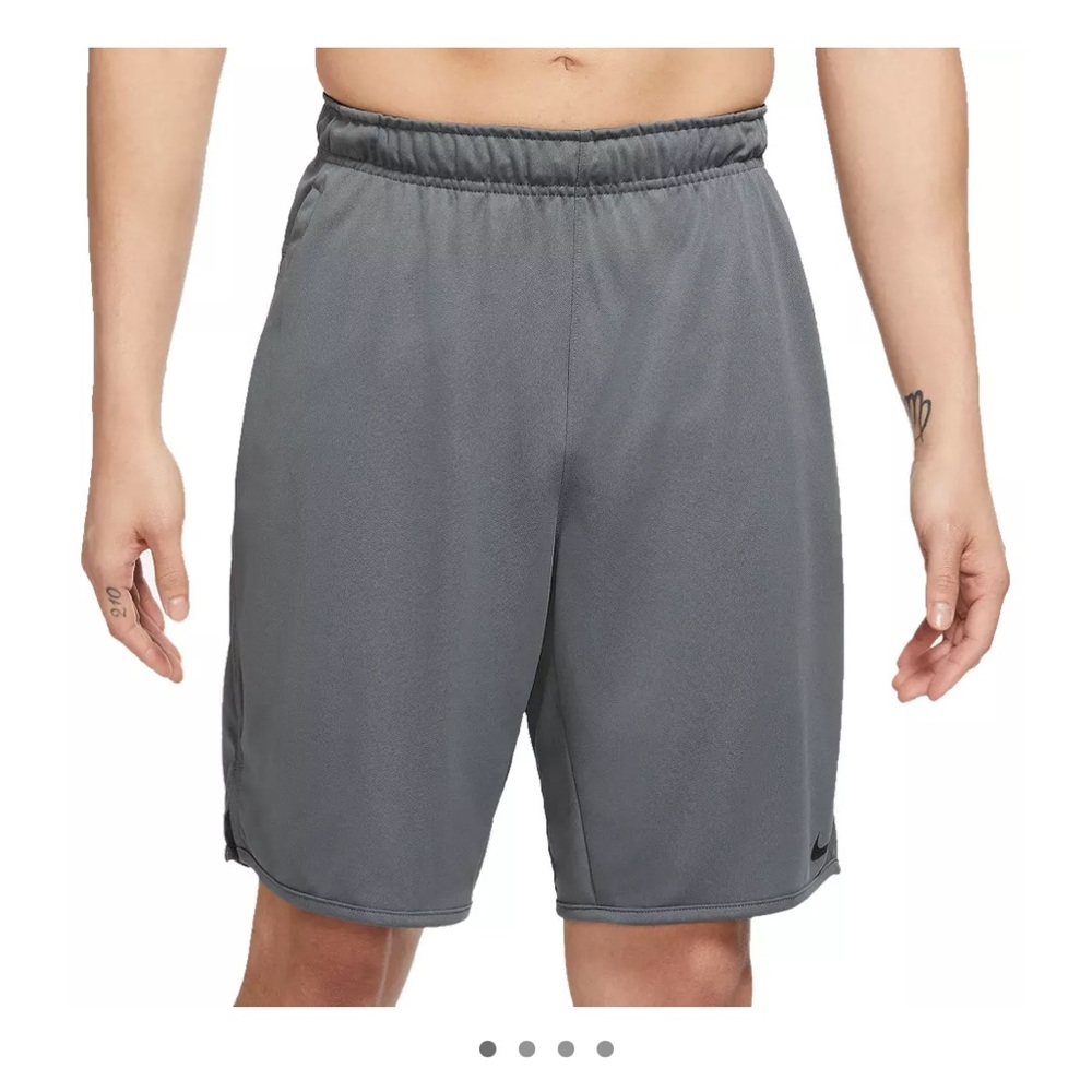Nike Men's Dri-FIT Totality 9" Unlined
Shorts - Size M